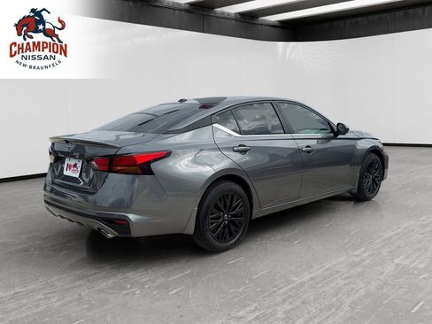 New 2026 Nissan Altima 2.5 SV w/ SV Special Edition Package FWD image 5