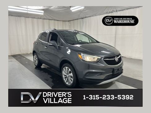 Used 2018 Buick Encore Preferred FWD image 1