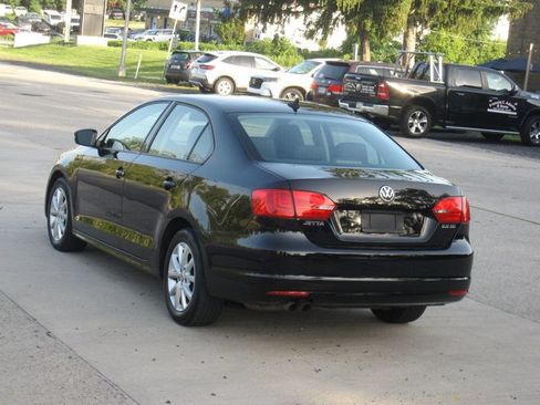 Used 2012 Volkswagen Jetta SE FWD image 13