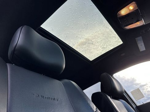 Used 2015 Jeep Grand Cherokee Summit w/ Platinum Series Group image 21