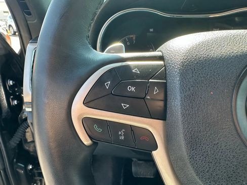 Used 2015 Jeep Grand Cherokee Limited image 35