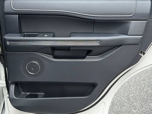 Certified 2023 Ford Expedition XLT RWD image 18