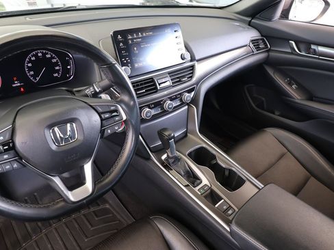 Used 2018 Honda Accord Sport image 38
