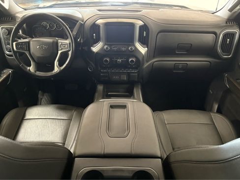 Used 2021 Chevrolet Silverado 1500 LT Trail Boss w/ Convenience Package II AWD/4WD image 17