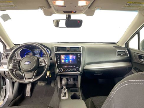 Used 2019 Subaru Outback 2.5i Premium AWD/4WD image 29