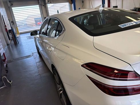 Used 2024 Genesis G70 2.5T AWD/4WD image 7