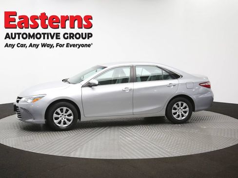 Used 2015 Toyota Camry LE FWD image 57