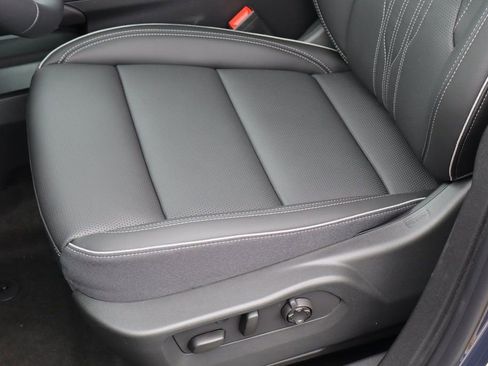New 2026 Buick Envision Avenir AWD/4WD image 11