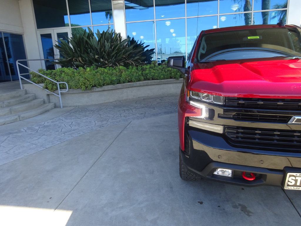 Certified 2022 Chevrolet Silverado 1500 LT Trail Boss w/ Safety Package AWD/4WD image 31