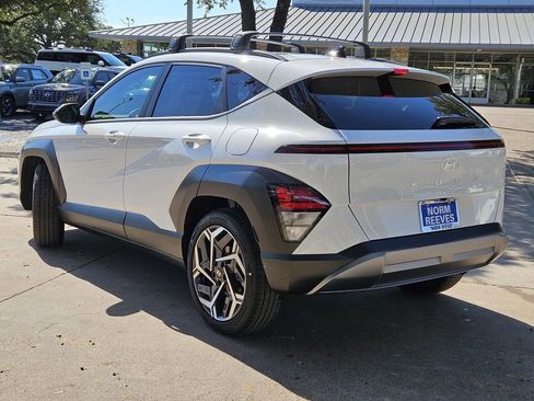 New 2026 Hyundai Kona SEL Premium FWD image 3