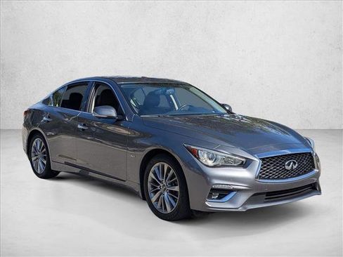 Used 2020 INFINITI Q50 Luxe w/ Essential Package (3.0T Luxe) image 3