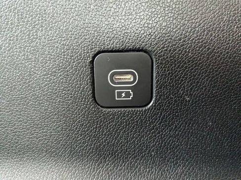 Certified 2024 Kia Sorento SX AWD/4WD image 18