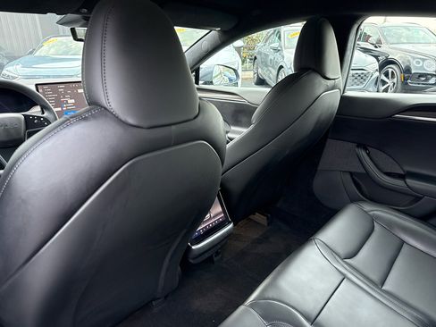 Used 2022 Tesla Model S Standard Range image 23