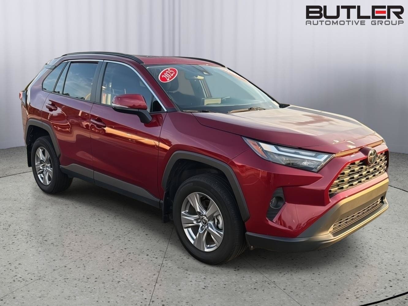 Certified 2025 Toyota RAV4 XLE w/ Convenience Package FWD image 8