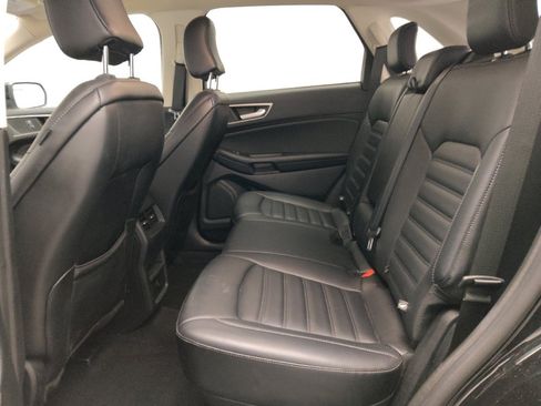 Used 2024 Ford Edge SEL image 18