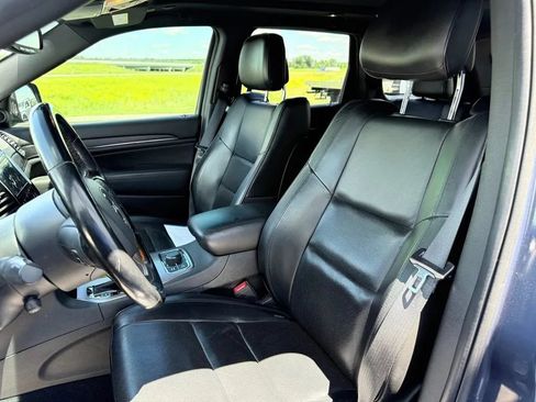 Used 2021 Jeep Grand Cherokee High Altitude AWD/4WD image 13