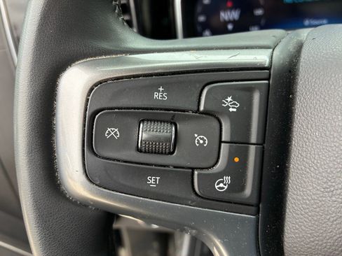 Used 2024 Chevrolet Silverado 1500 LT image 12