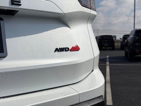 New 2026 Nissan Rogue Rock Creek image 33