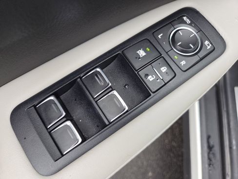 Used 2016 Lexus RX 350 AWD w/ Premium Package image 28