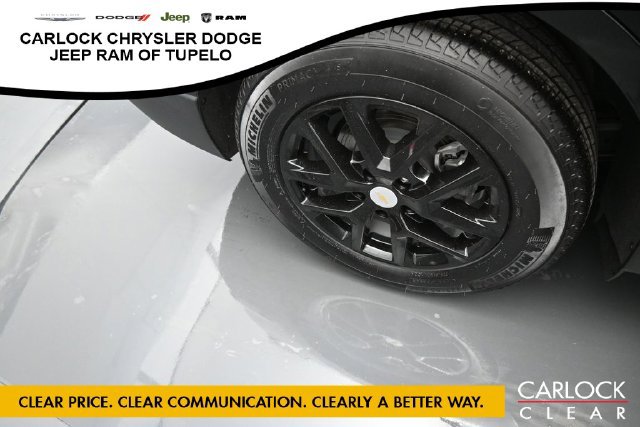 Used 2024 Chevrolet Equinox LT FWD image 40