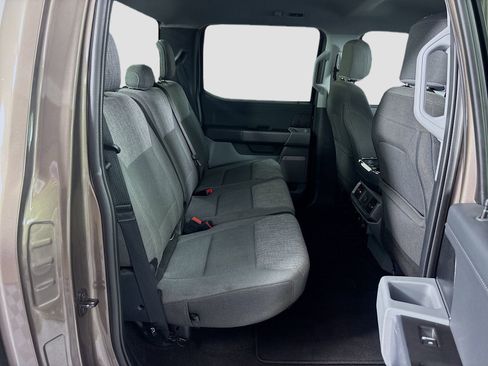 Used 2021 Ford F150 XLT w/ Equipment Group 302A High RWD image 28