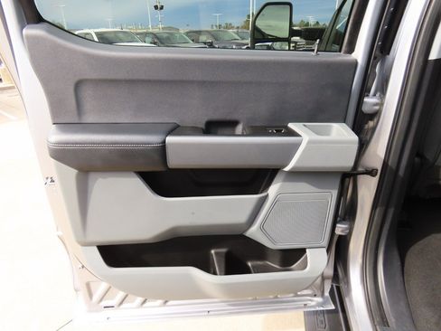 Certified 2024 Ford F250 XLT image 20