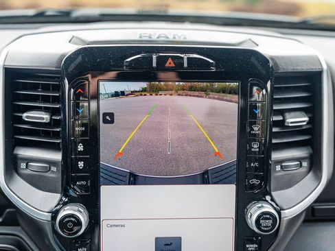 Used 2024 RAM 2500 Big Horn w/ Sport Appearance Package image 29