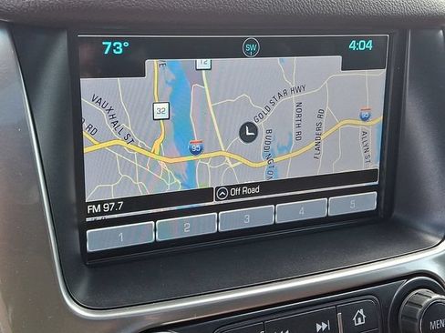 Used 2018 Chevrolet Suburban Premier AWD/4WD image 18