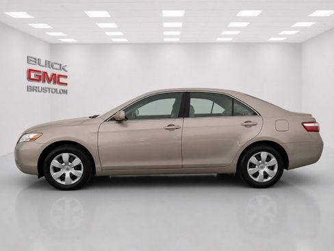 Used 2008 Toyota Camry FWD image 5