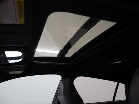 Used 2025 Subaru Crosstrek 2.5i Sport w/ Crosstrek Mirror Package AWD/4WD image 14