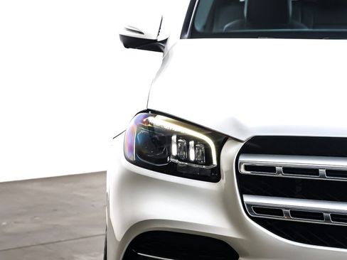 Used 2022 Mercedes-Benz GLS 450 4MATIC image 14