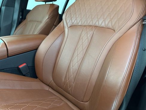 Used 2024 BMW X7 M60i w/ Executive Package image 22