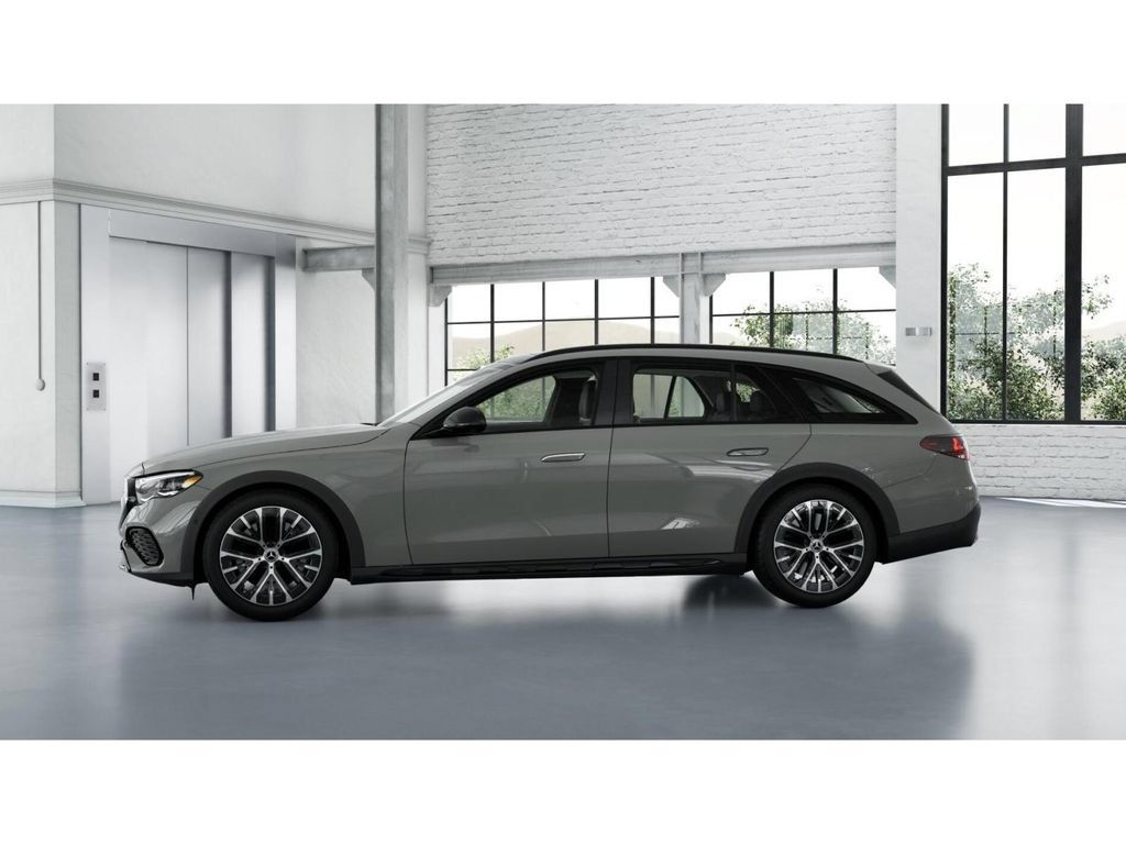Used 2025 Mercedes-Benz E 450 4MATIC All-Terrain Wagon image 35