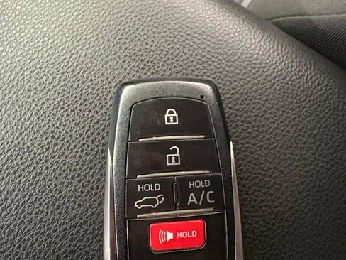 Used 2021 Toyota RAV4 SE w/ Weather & Moonroof Package AWD/4WD image 30