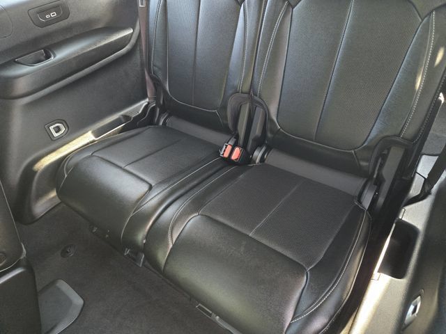 Used 2024 Jeep Grand Cherokee L Limited w/ Luxury Tech Group II AWD/4WD image 31