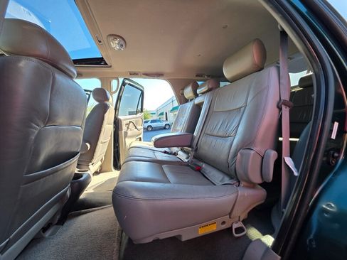 Used 2002 Toyota Sequoia Limited AWD/4WD image 15