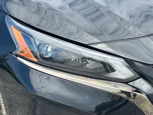 Used 2024 Nissan Altima 2.5 SR FWD image 33