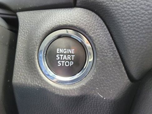 Certified 2025 Toyota RAV4 XLE FWD image 28