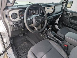 New 2026 Jeep Gladiator Sport video 3