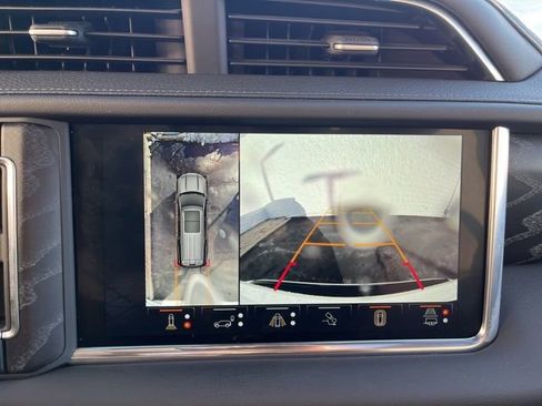 Used 2023 GMC Yukon Denali w/ Denali Reserve Package image 25