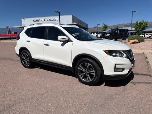 Used 2018 Nissan Rogue SL w/ Premium Package AWD/4WD image 1