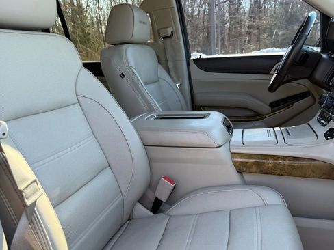 Used 2017 GMC Yukon Denali w/ Open Road Package image 36