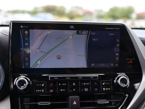 Used 2022 Toyota Highlander Platinum FWD image 27