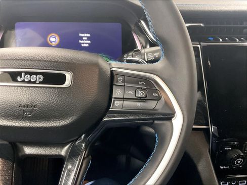 Used 2023 Jeep Grand Cherokee Trailhawk w/ Advanced Protech Group II image 23