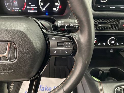 Used 2024 Honda HR-V Sport image 23
