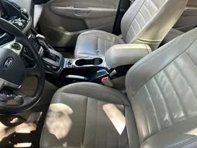Used 2014 Ford Escape Titanium FWD image 9