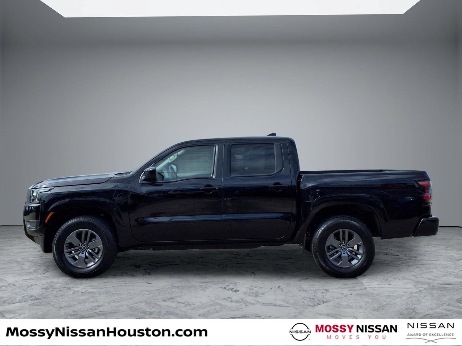Used 2026 Nissan Frontier SV AWD/4WD image 5