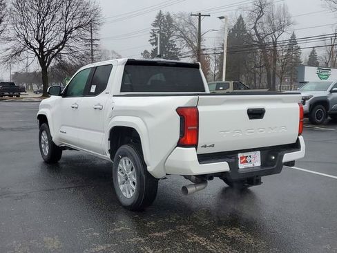 New 2026 Toyota Tacoma SR5 image 3