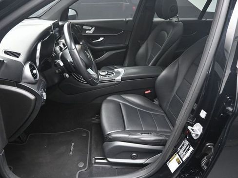 Used 2018 Mercedes-Benz GLC 300 image 18