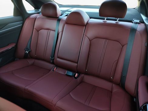 Used 2025 Kia K5 GT-Line w/ GT-Line Premium Package image 21